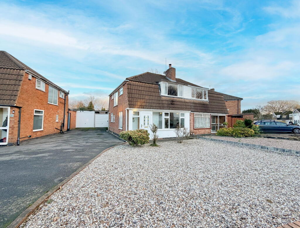 Bronte Farm Road, Shirley, B90 3DE