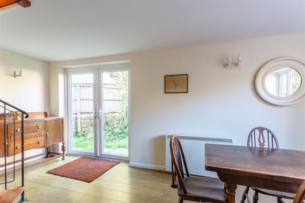 Dining Room (1).jpg