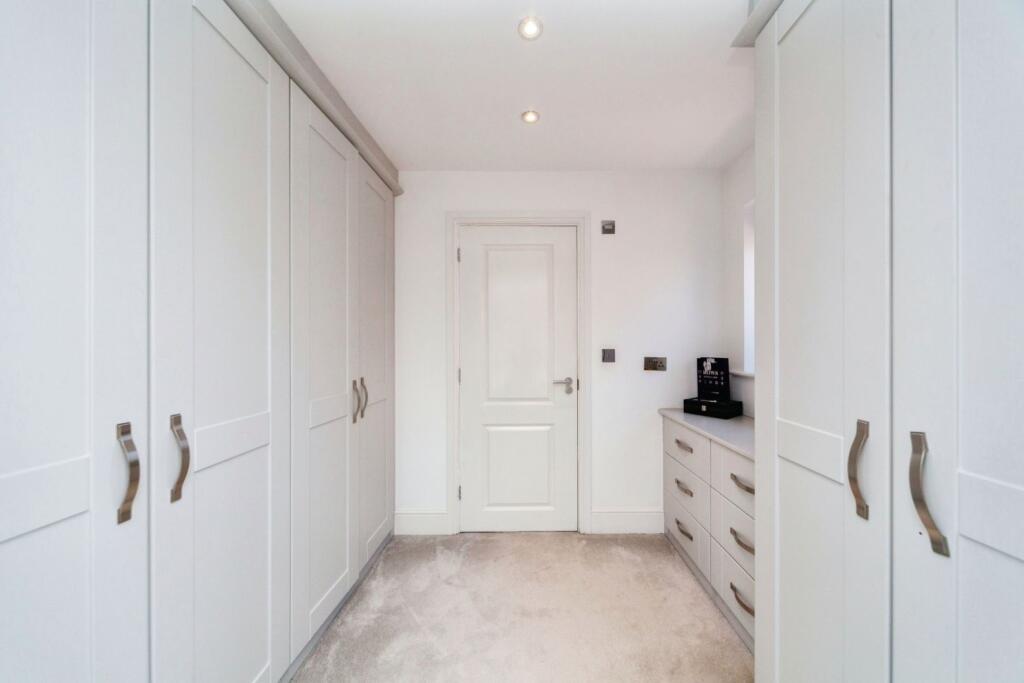 Master Dressing Room