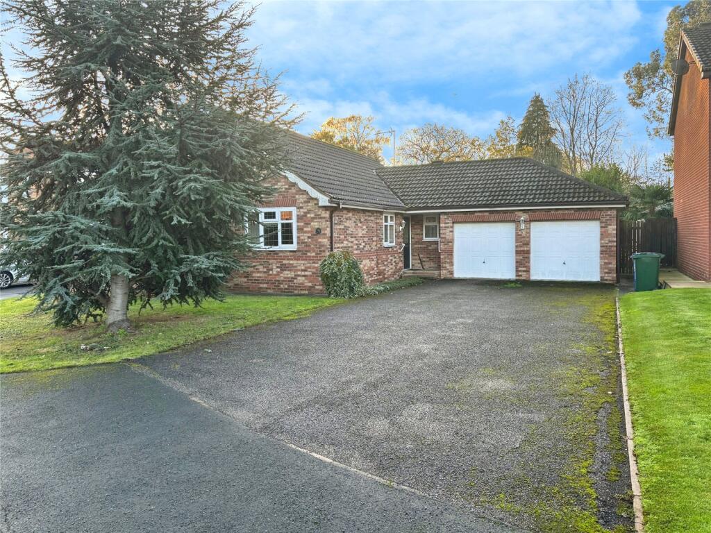 Garage &amp; Driveway