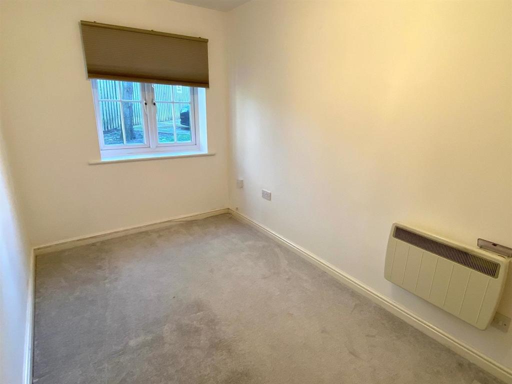 Kiln avenue 29 bed 2.jpg