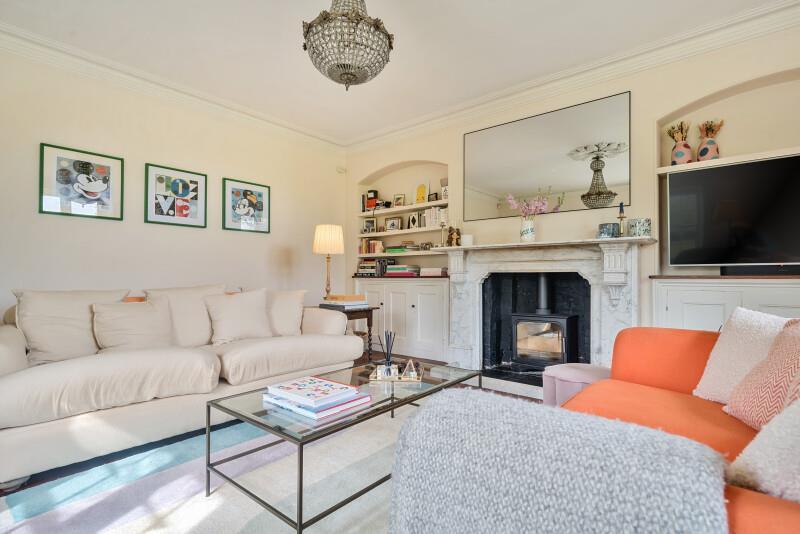 66471621c5596-t-1124377 (19).jpg