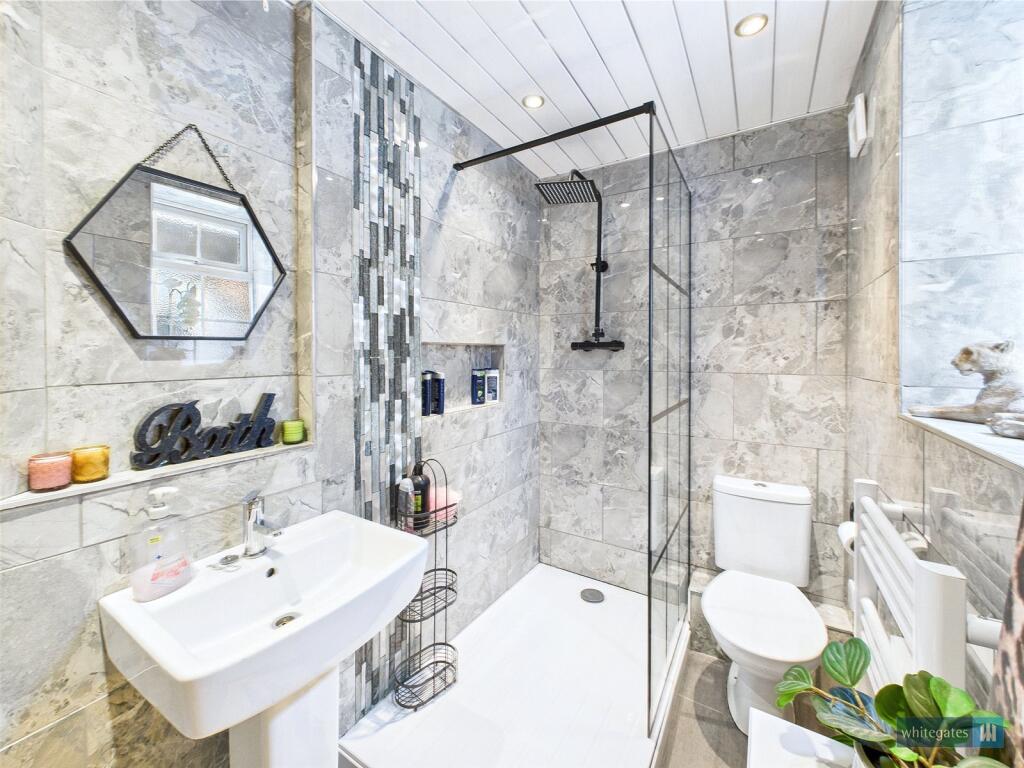Ground Floor Bath