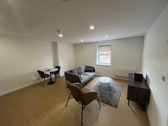 44 lounge.jpg