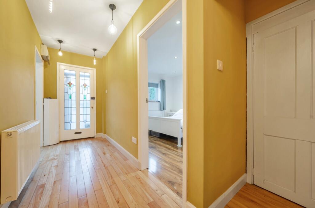 1388232-22-6936c201d71b7