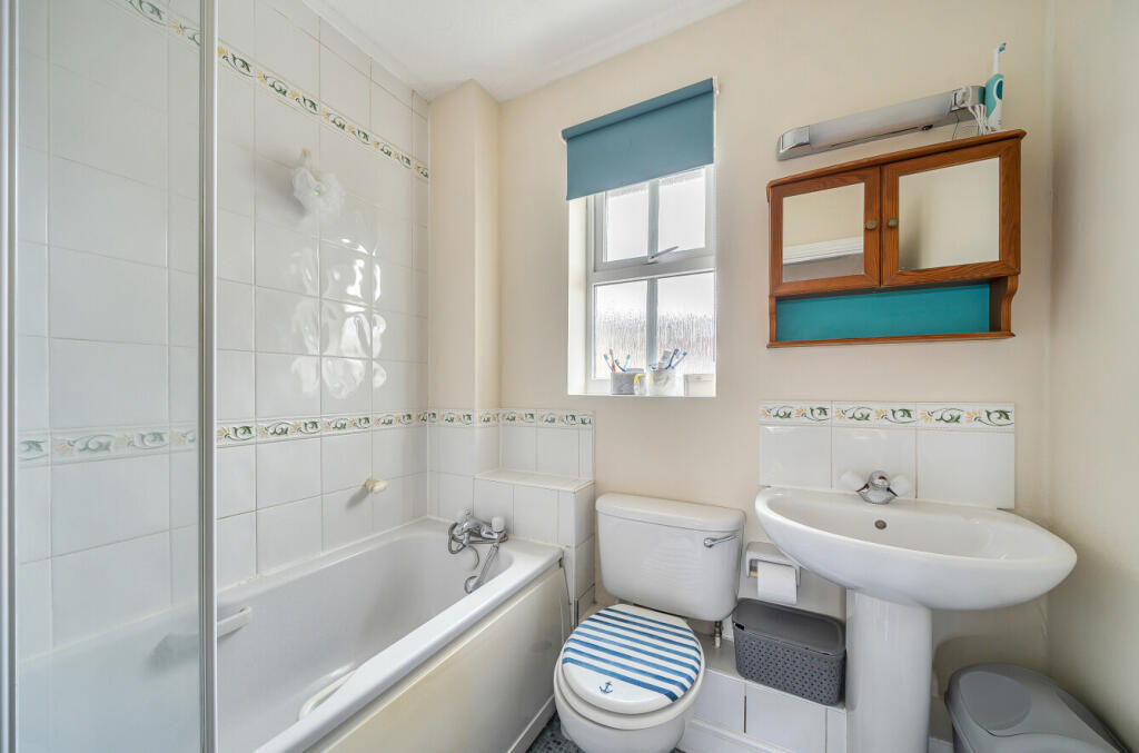 1315500-15-685c1c...