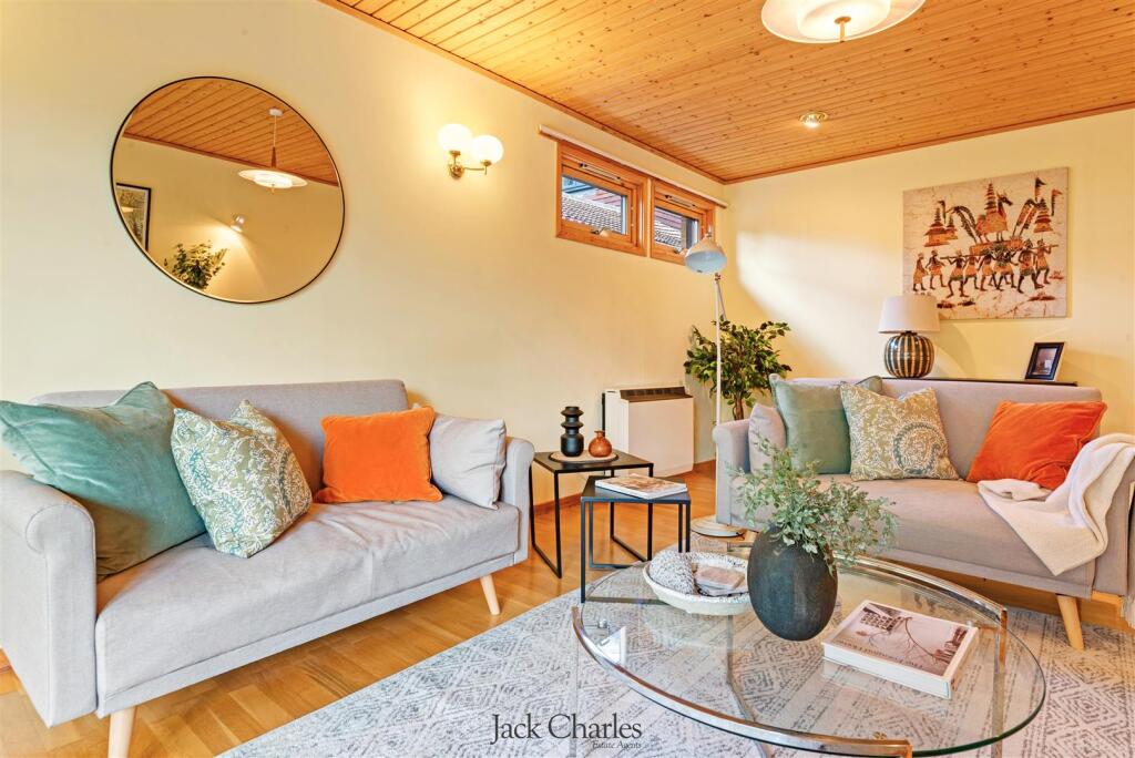 128a Higham lane-50.jpg