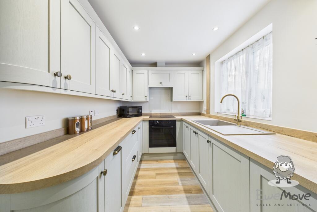 EweMove - Sutton Park Drive - 6