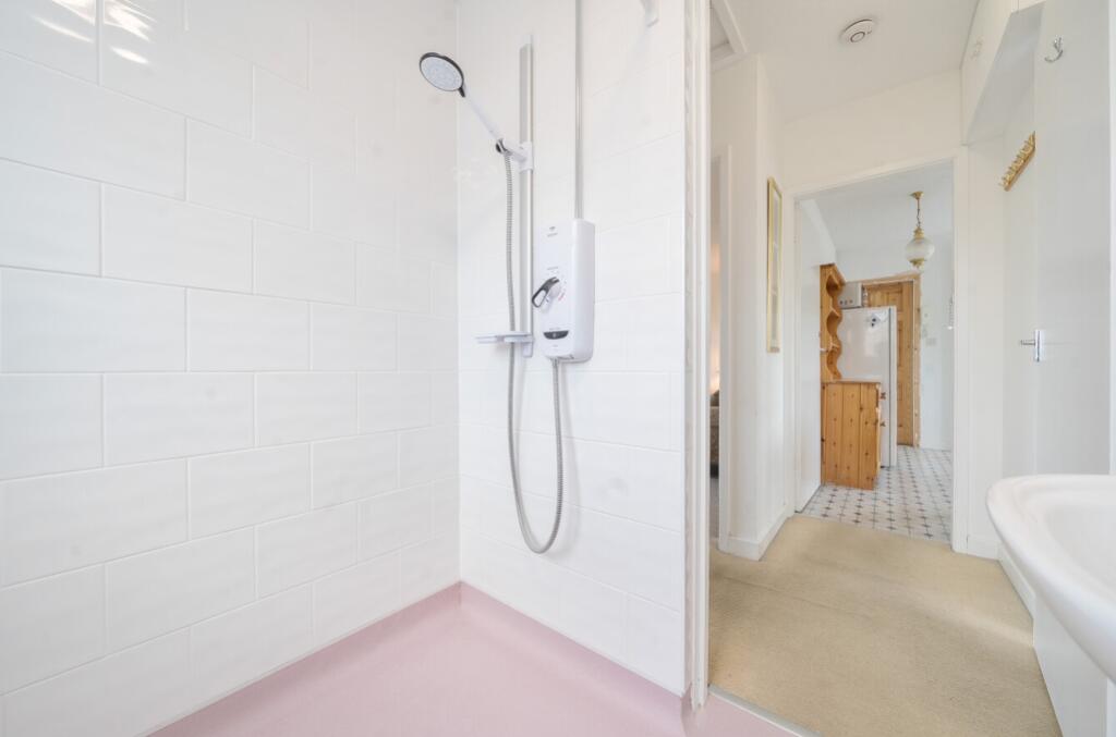 1372656-11-68fab1ac46cef