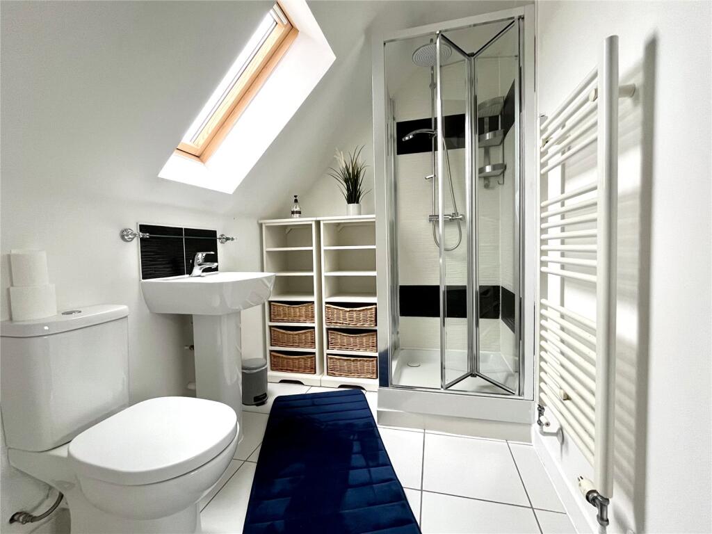 Bedroom 1 En-Suite