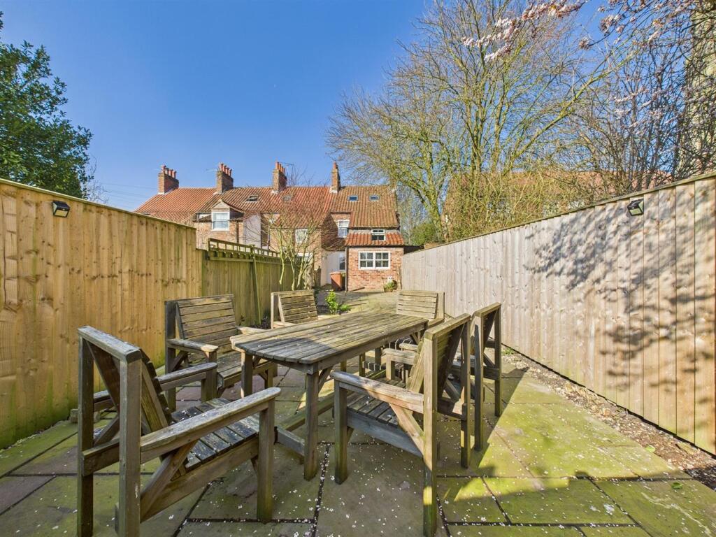 Garden:
