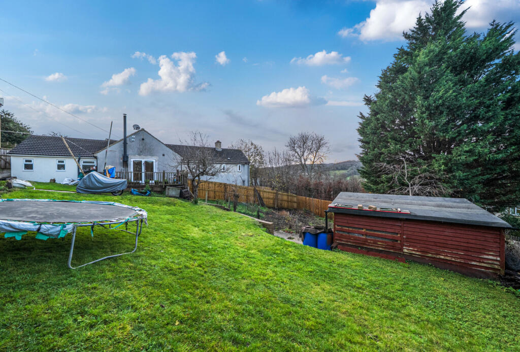 1386025-16-692f17...