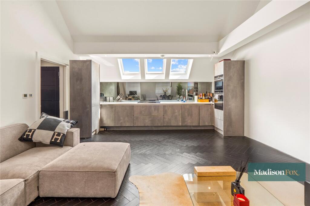 Picture No. 32