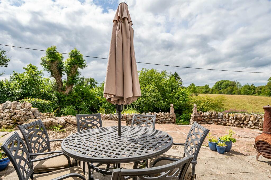 Rear Garden Patio