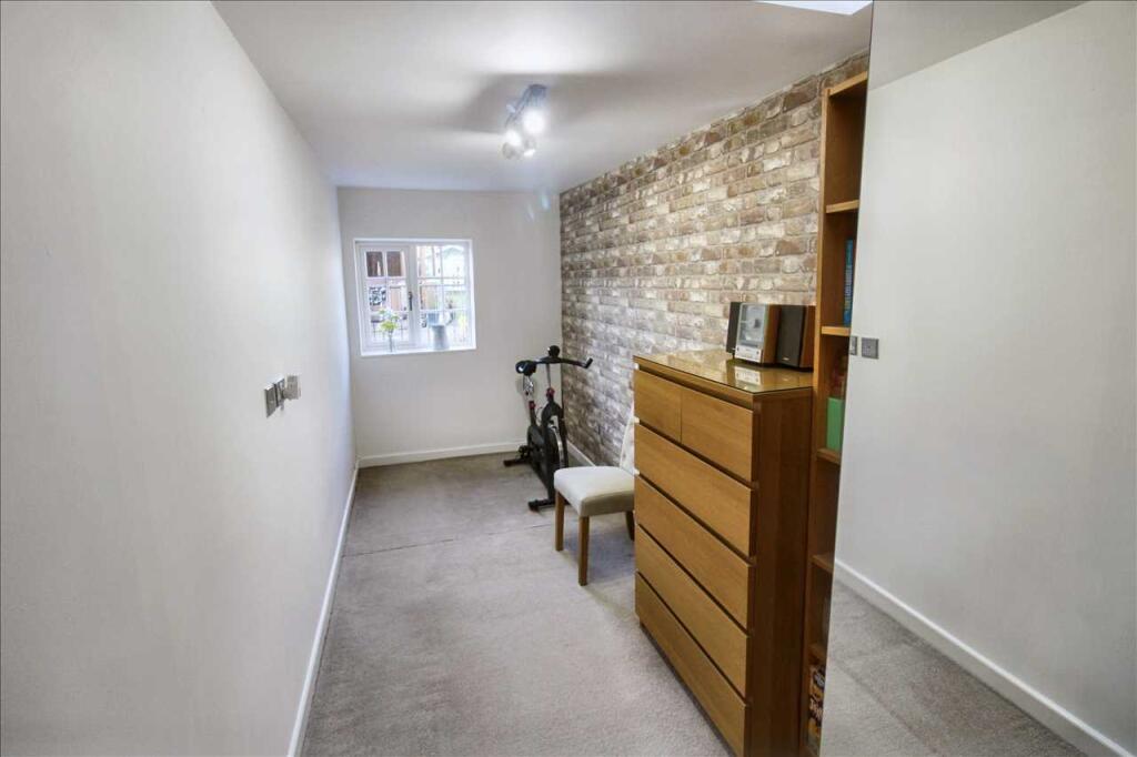 Playroom/Bedroom 4