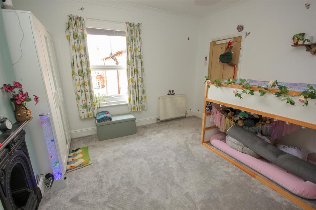Bedroom 2..jpg