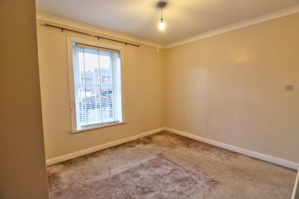 Double bedroom 1