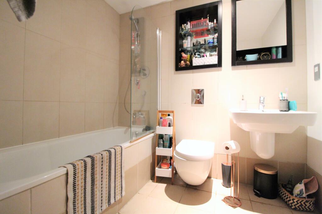 Photo 09