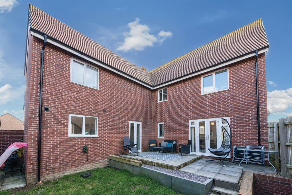 27 Ploughman Drive
