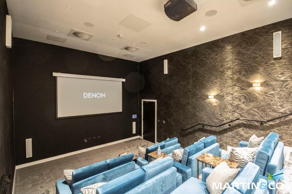 IMG_18190_36_larg...