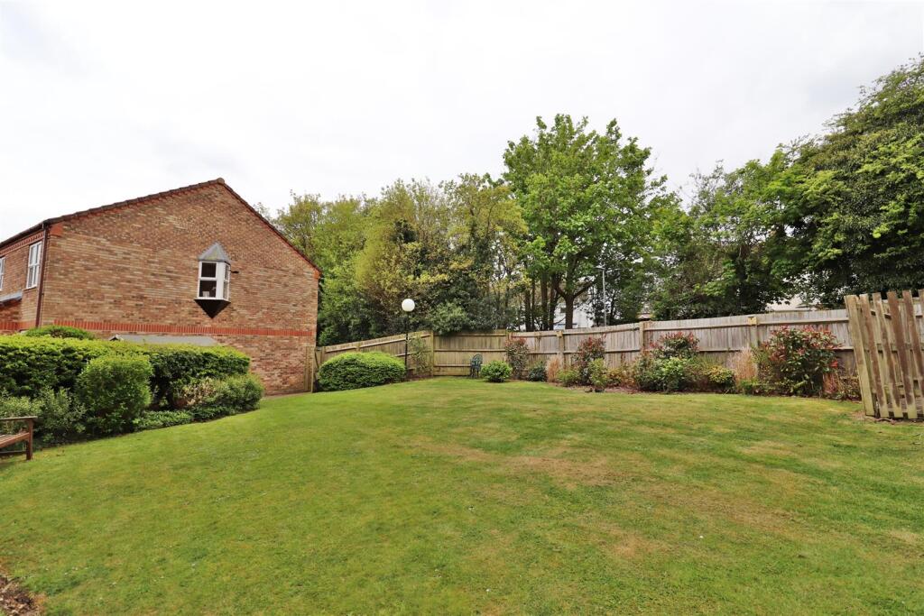 Communal Gardens