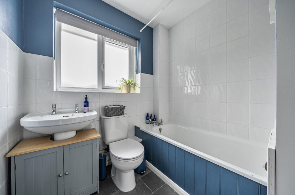 1396609-21-695fdd...