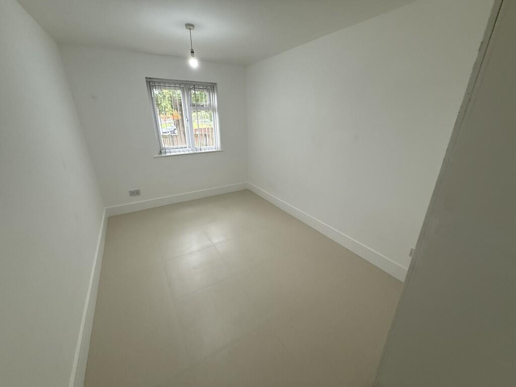 Photo 06-10-2025,...