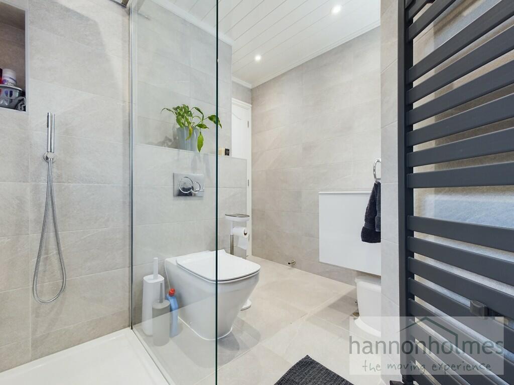 CAM01073G0-PR0213...