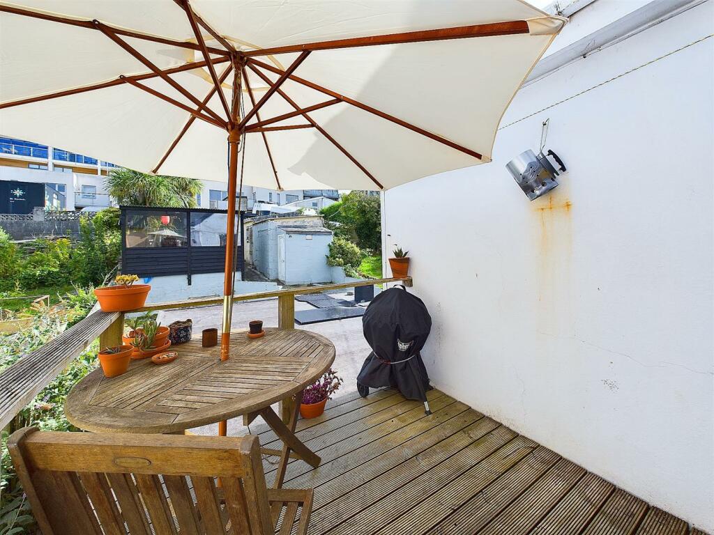Balcony off bedroom 2