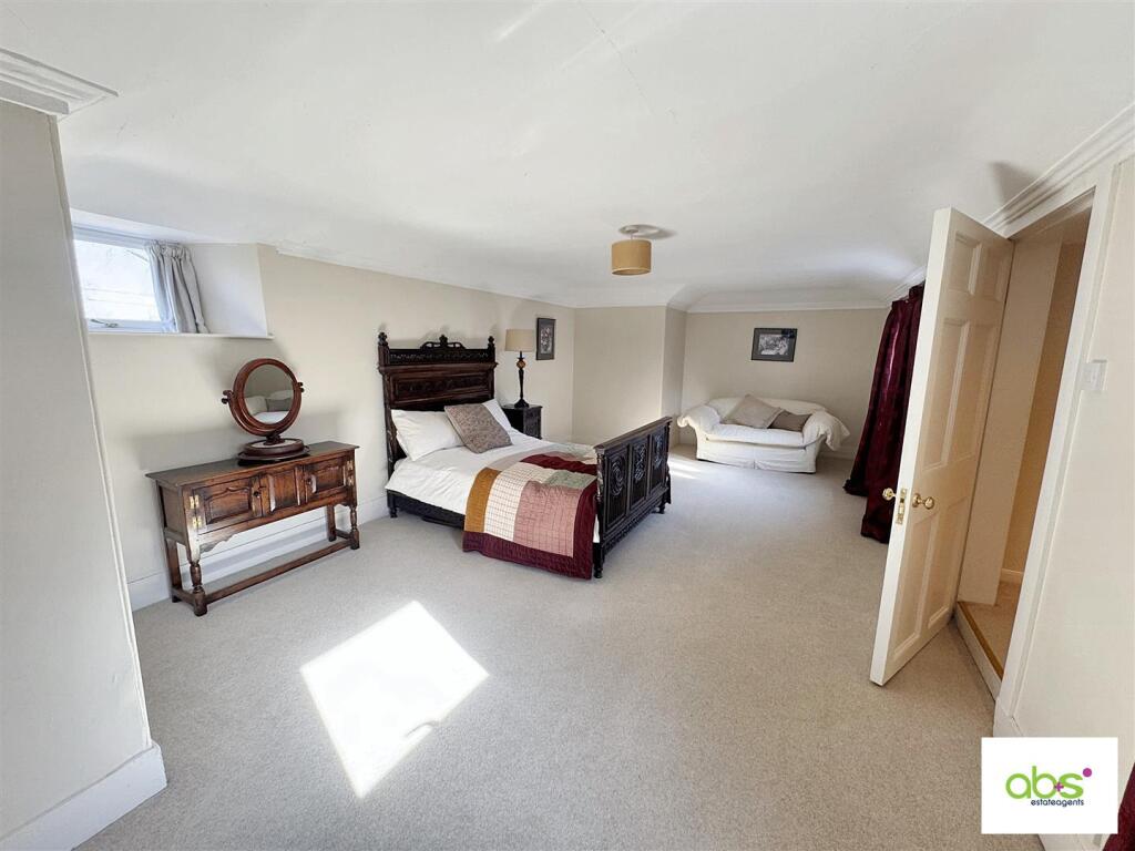 Bedroom 4