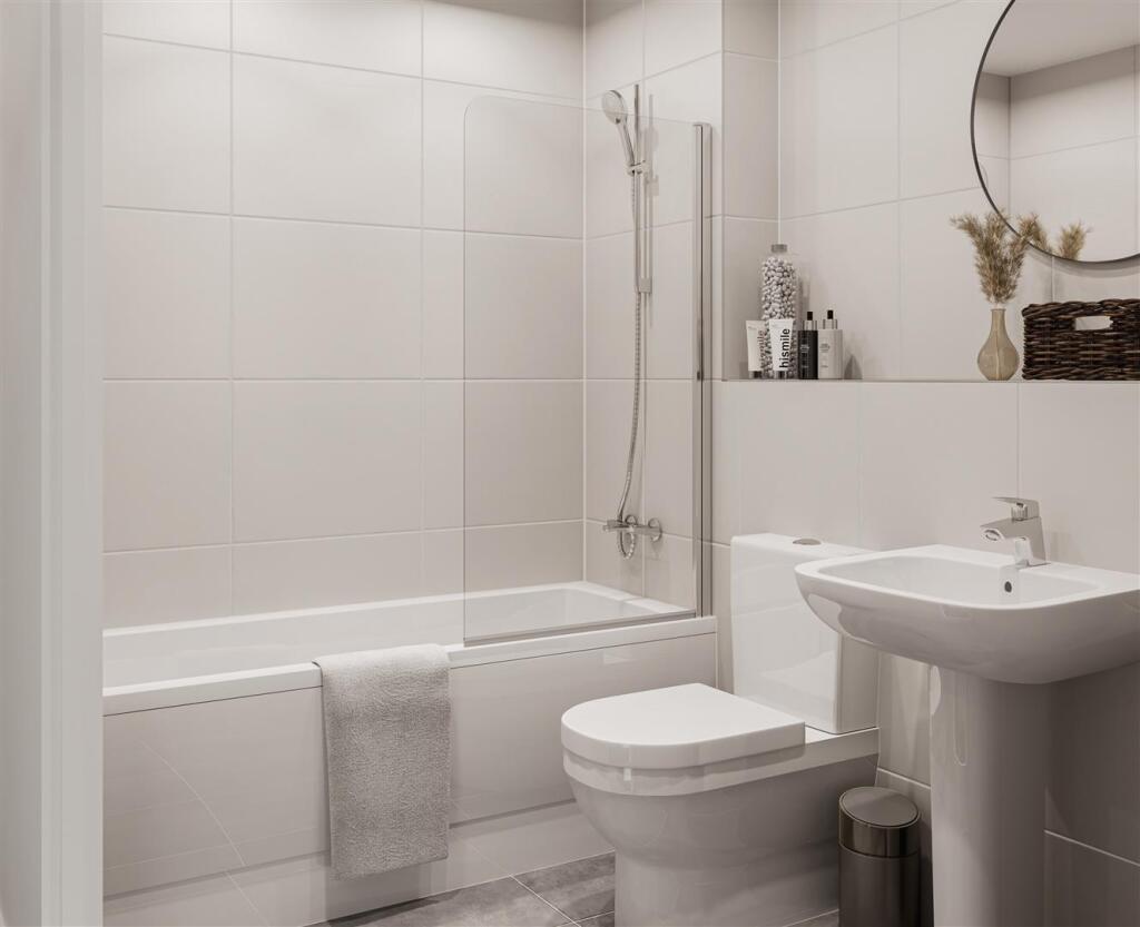 1 Bed Bathroom 1.jpg