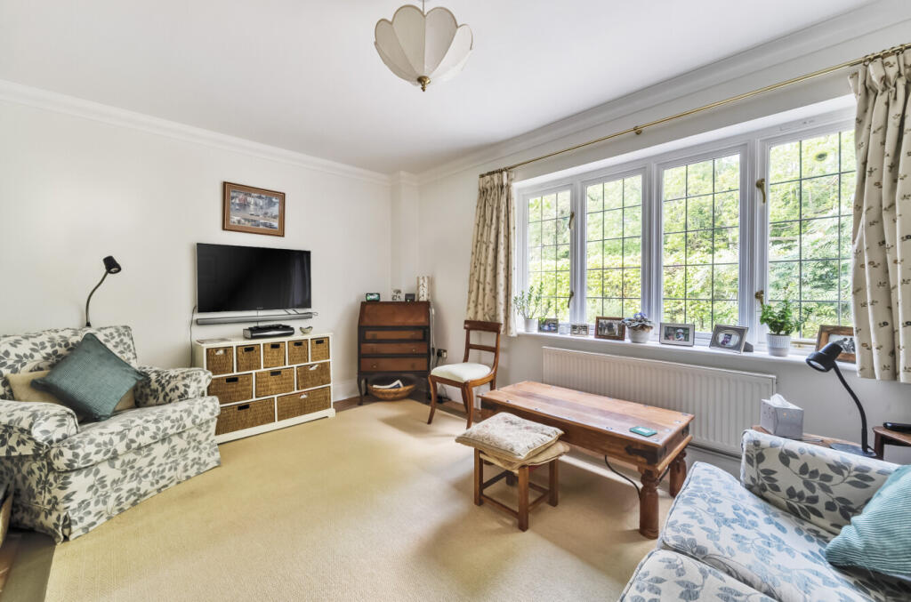 39-68150bec271a4-...