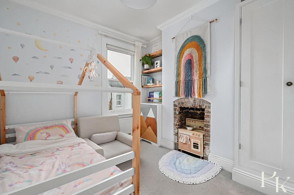 44 Coleridge Street BN3 (19).jpg