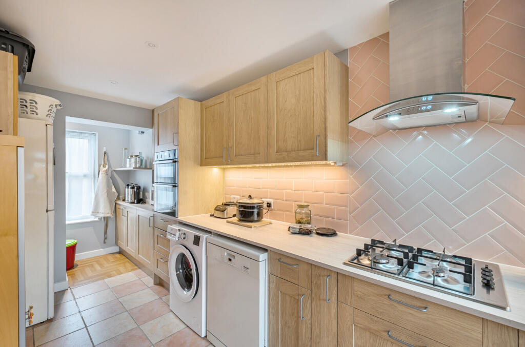 138585436931900e7f314