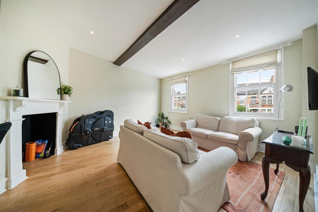 1 Old Town SW4 0JT-No Watermark-2.jpg