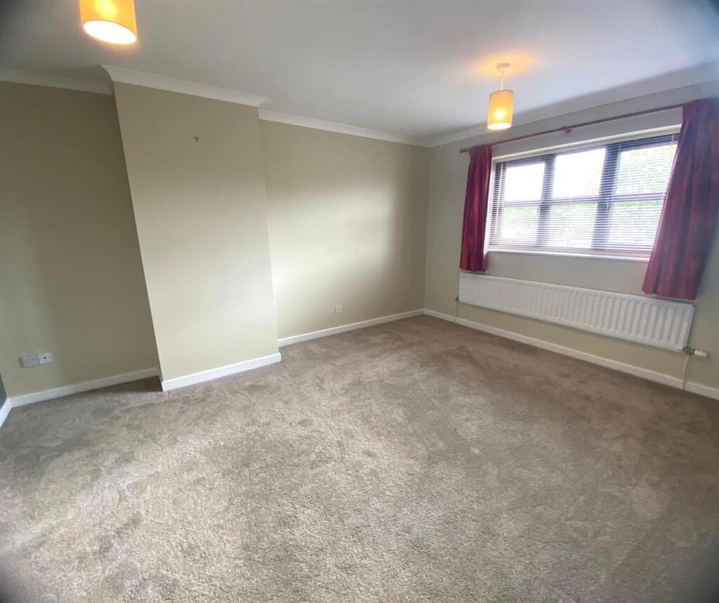 Bedroom One.jpeg