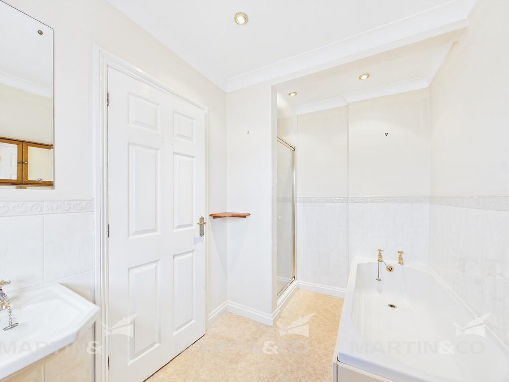 CAM02406G0-PR0446...