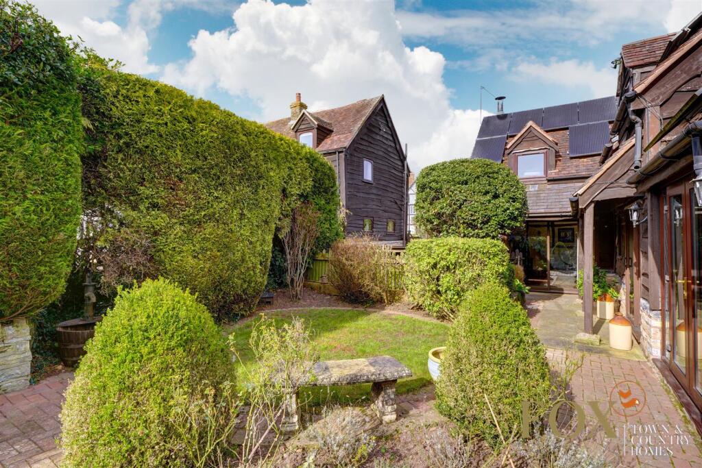 Manor Cottage (35).jpg