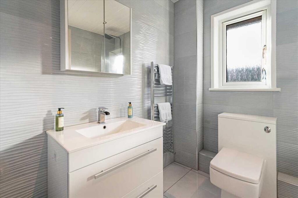 Bathroom (2)