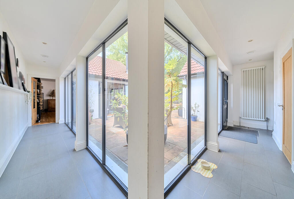 1298556-23-682f21...