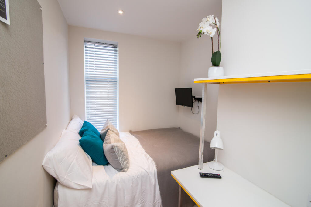 80 Beresford Street, Bedroom 10