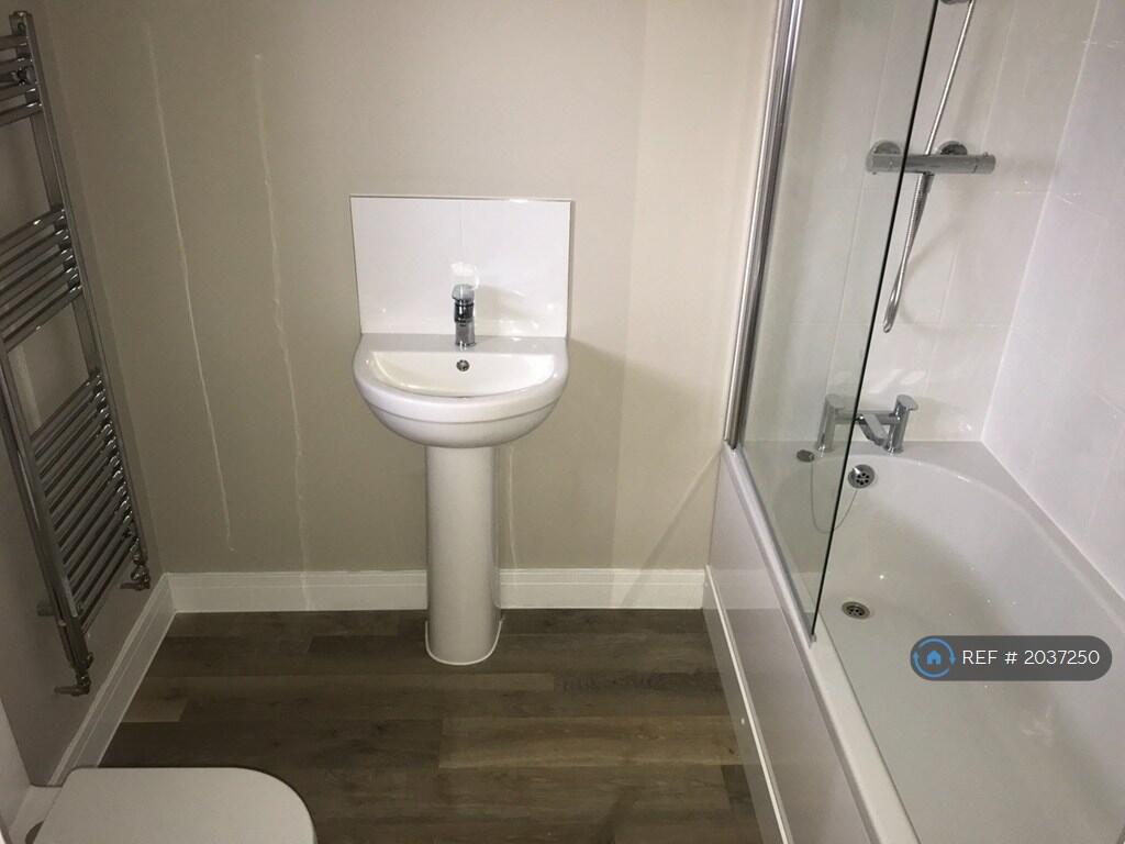 Bathroom Other Angle