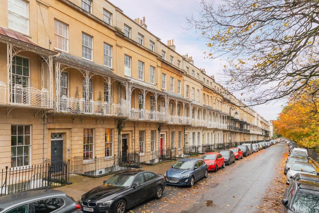 G2F5CPCN - External A.jpg