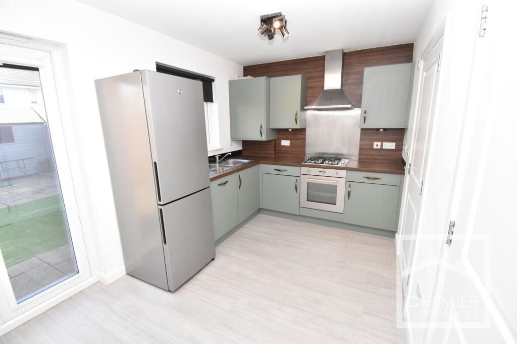Dining kitchen