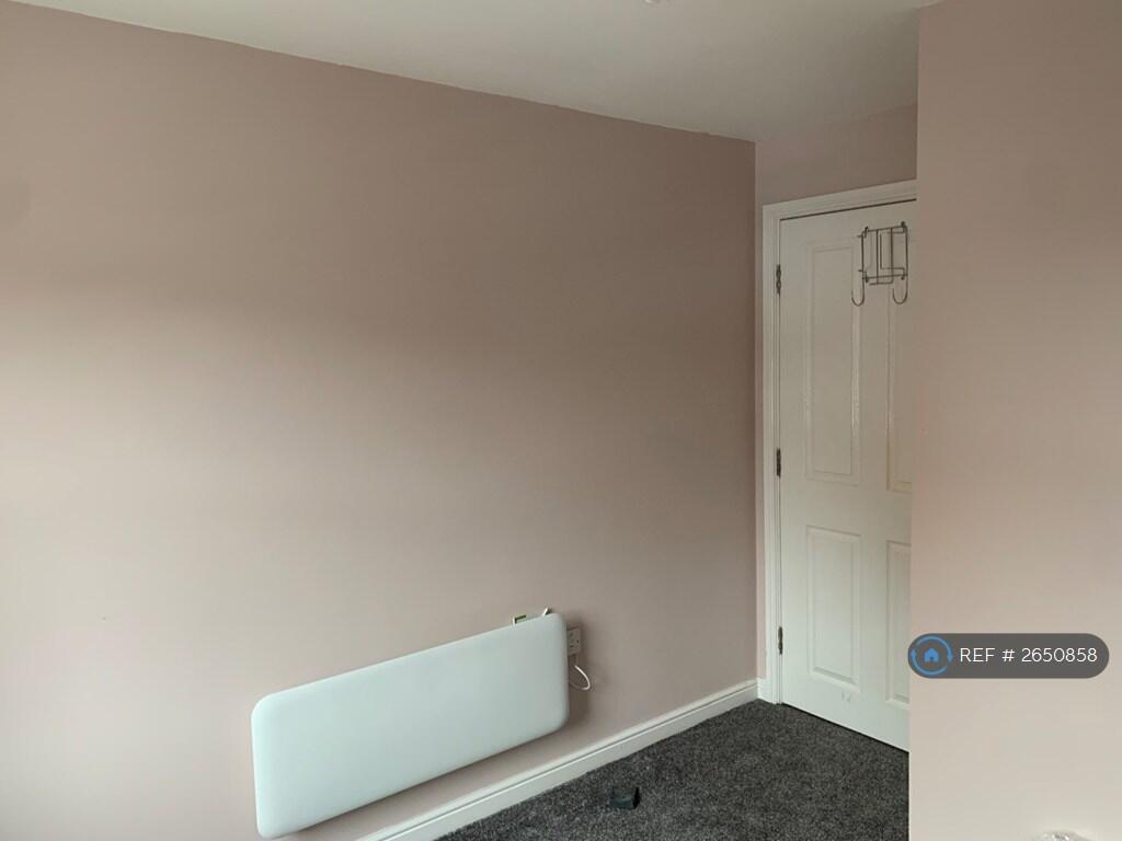 Bedroom2