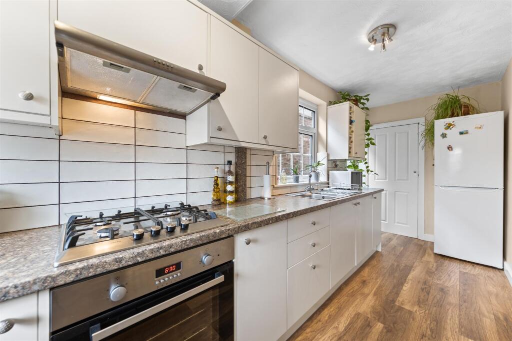31NewtonRd15.jpg