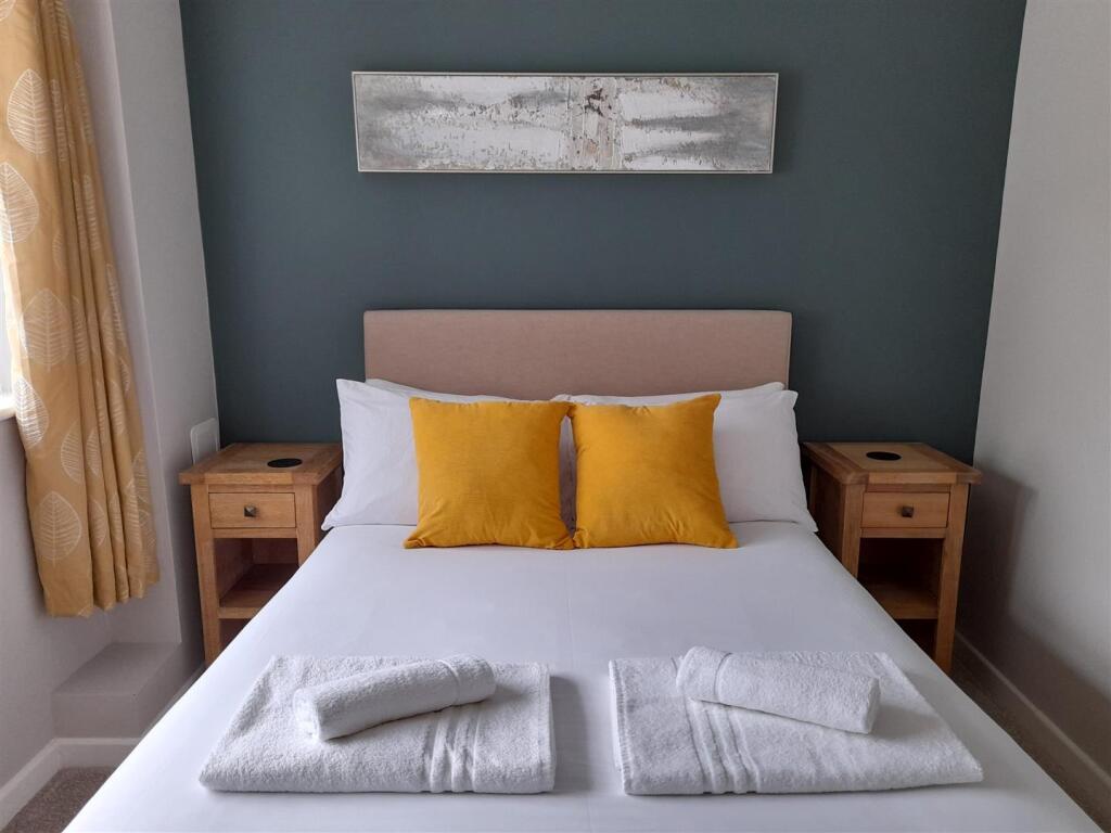 processed-6e801eb4-73e6-46ec-9779-5ec039e3eb6b_Fis