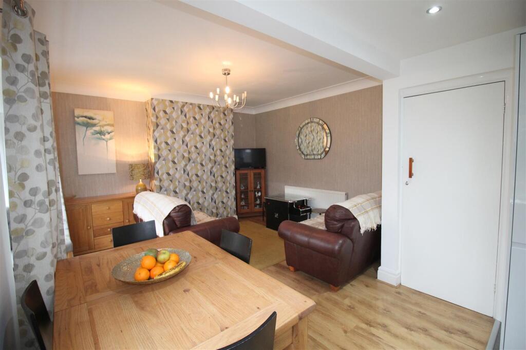 Haymarket, Dining Kitchen 1.JPG