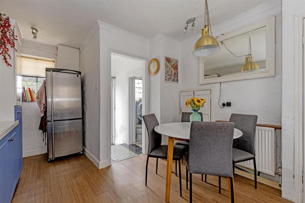 Kitchen-2.jpg