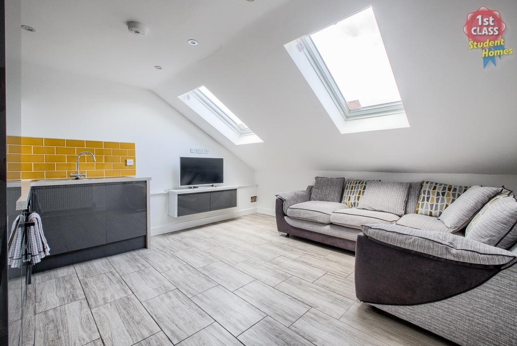 Kitchen/Living Room 